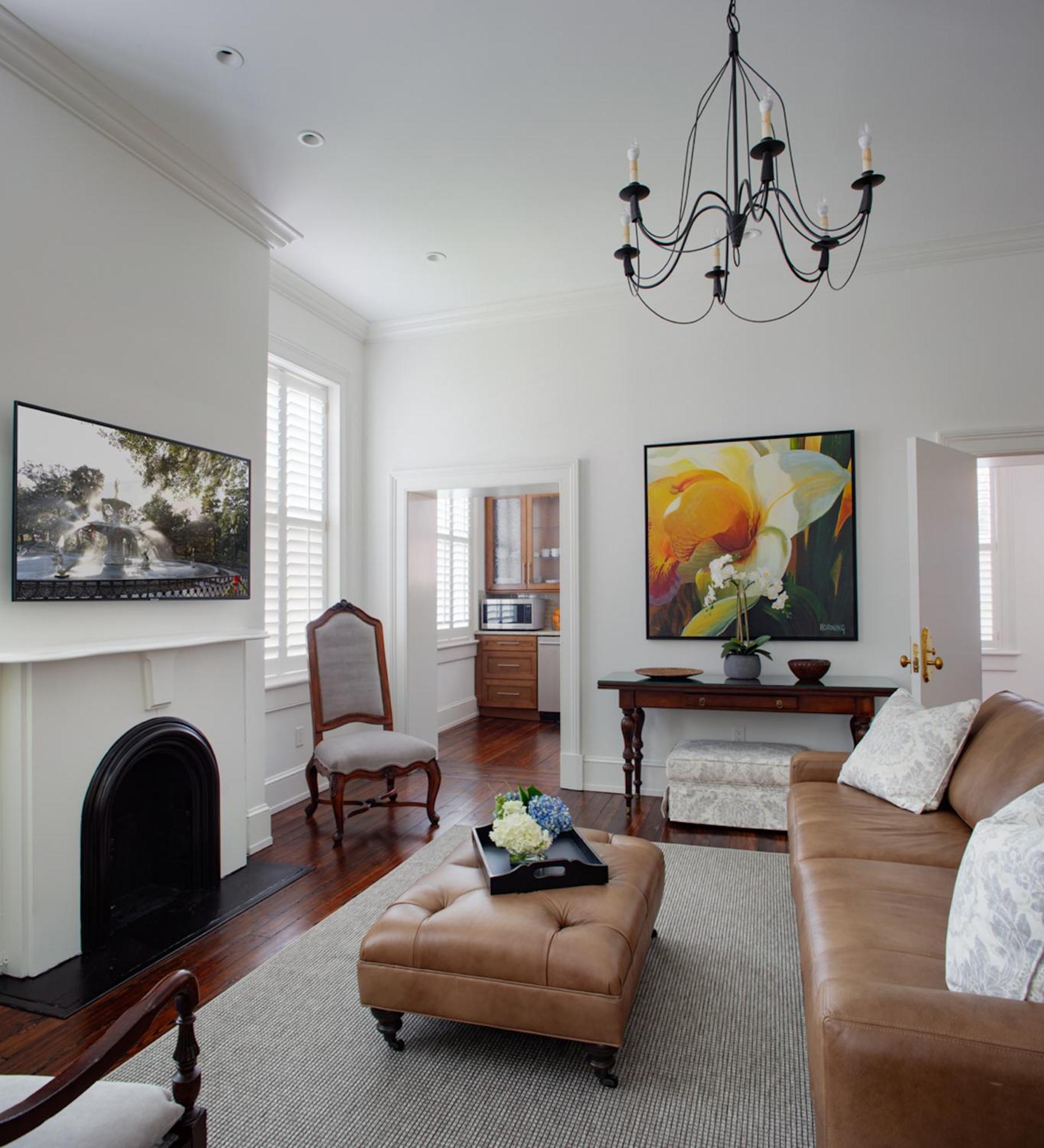 Kasa Jules Savannah Room photo
