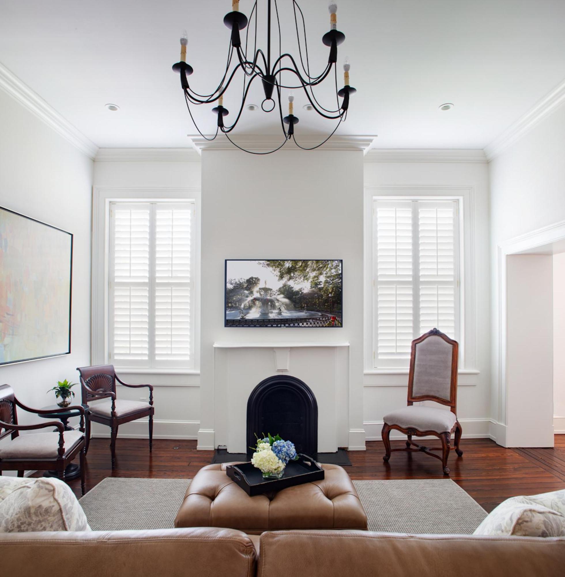 Kasa Jules Savannah Room photo
