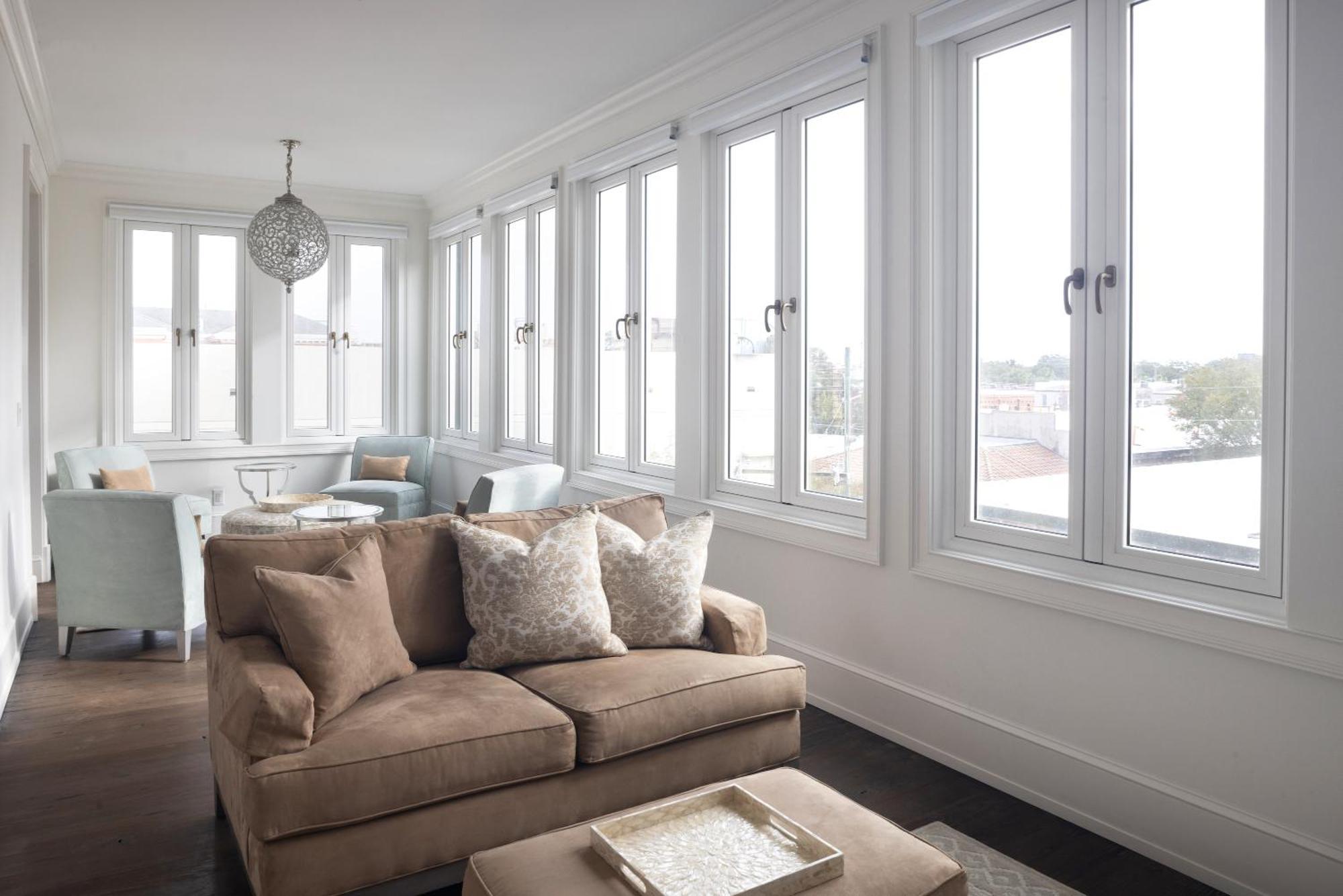 Kasa Jules Savannah Room photo